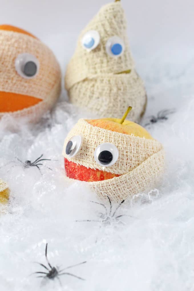 Fruit Mummies! A fun and healthy Halloween snack for kids! | My Fussy Eater blog