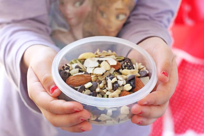 Kuxxin Healthy Organic Snack Subscription Box Review