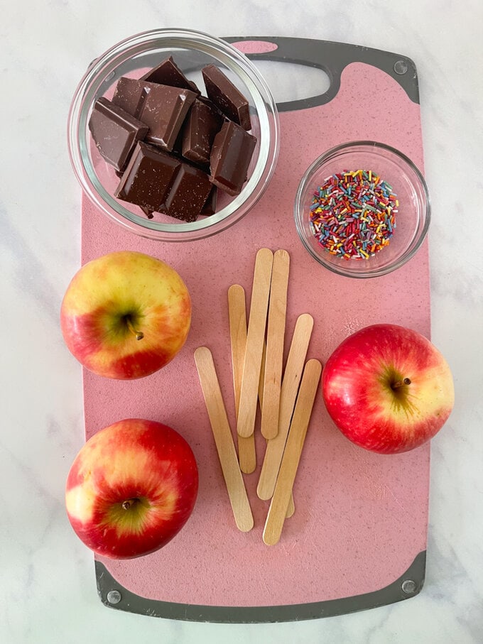 ingredients laid out on a pink chopping board.