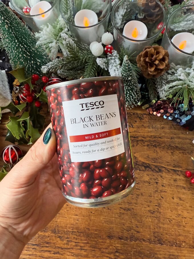 Tin of Black Beans in water.